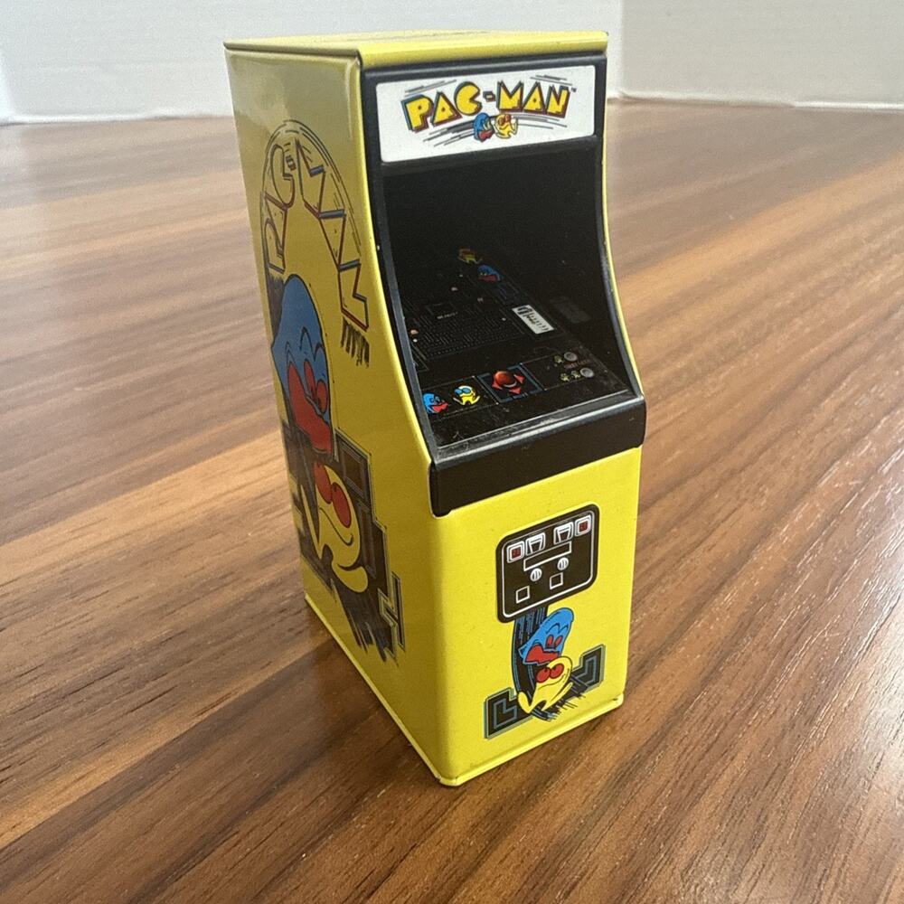 Pac-Man Arcade Ghosts Collectible With Candy Tin Container Game sealed Rare 3.5"